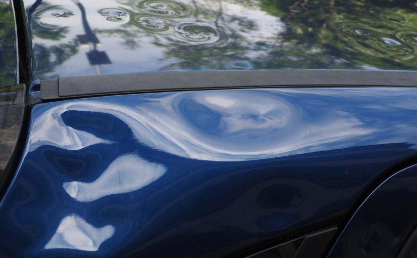 A może sam byłeś nieumyślny i uczyniłeś defekt karoserii ?