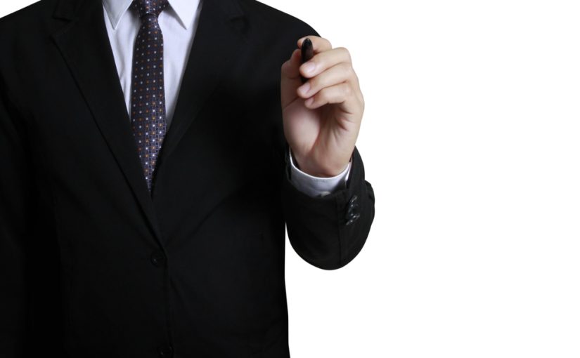 Funkcja Notariusza: Podstawowe Aspekty i Świadczenia Prawne